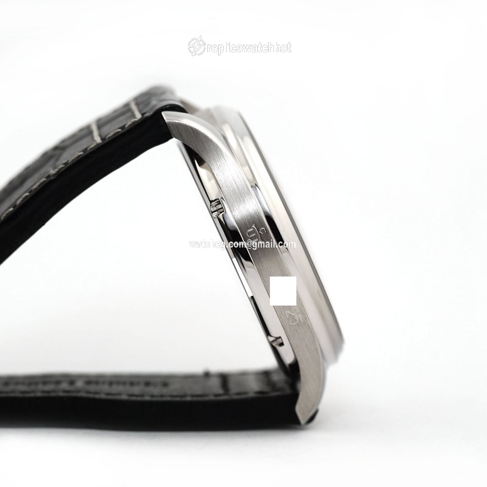 IWC Portuguese Platinum IW544302 2