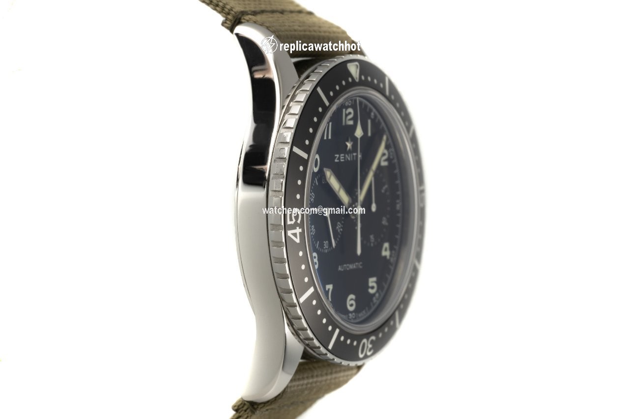 Zenith Pilot Mens watch Unisex Automatic Steel 03.2240.4069 2