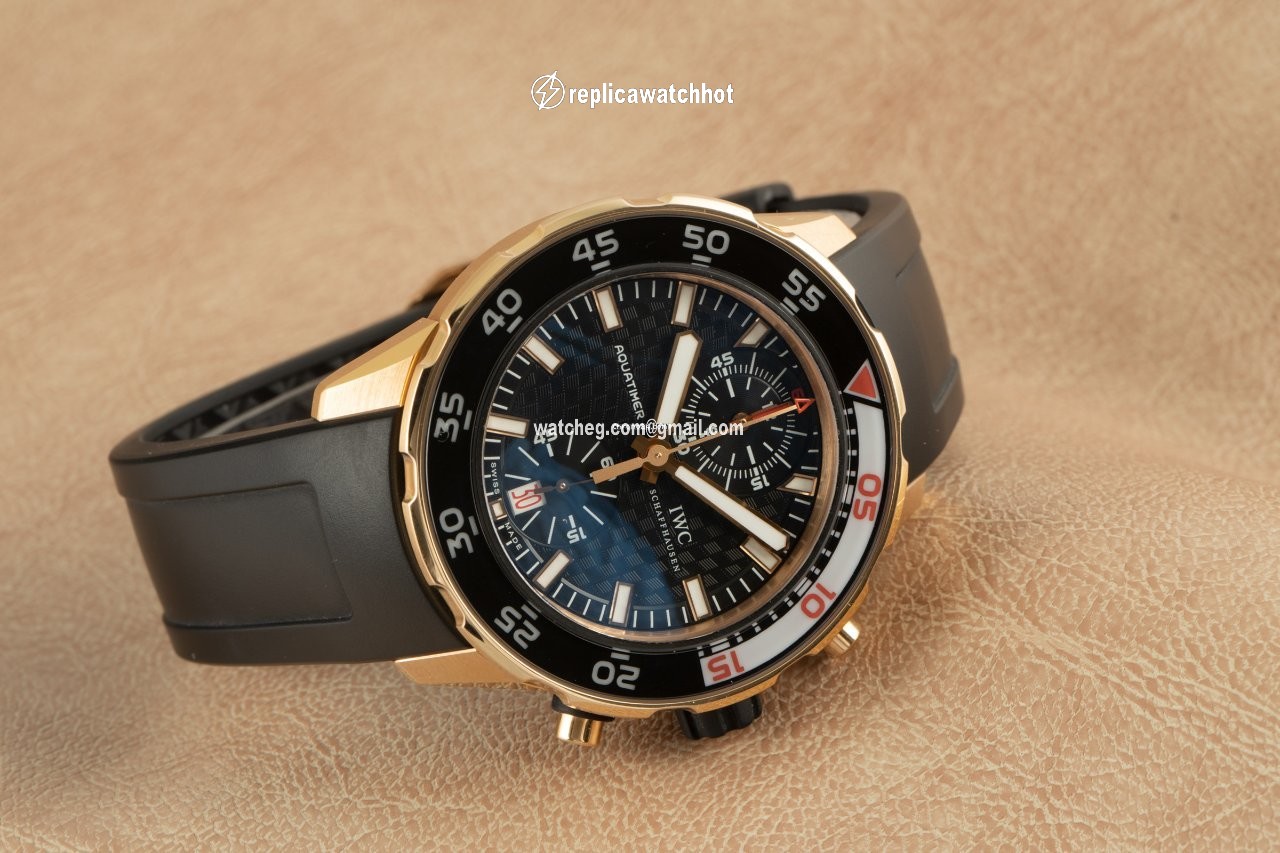 IWC Aquatimer Chronograph Mens watch Unisex Automatic Yellow gold IW376905 2