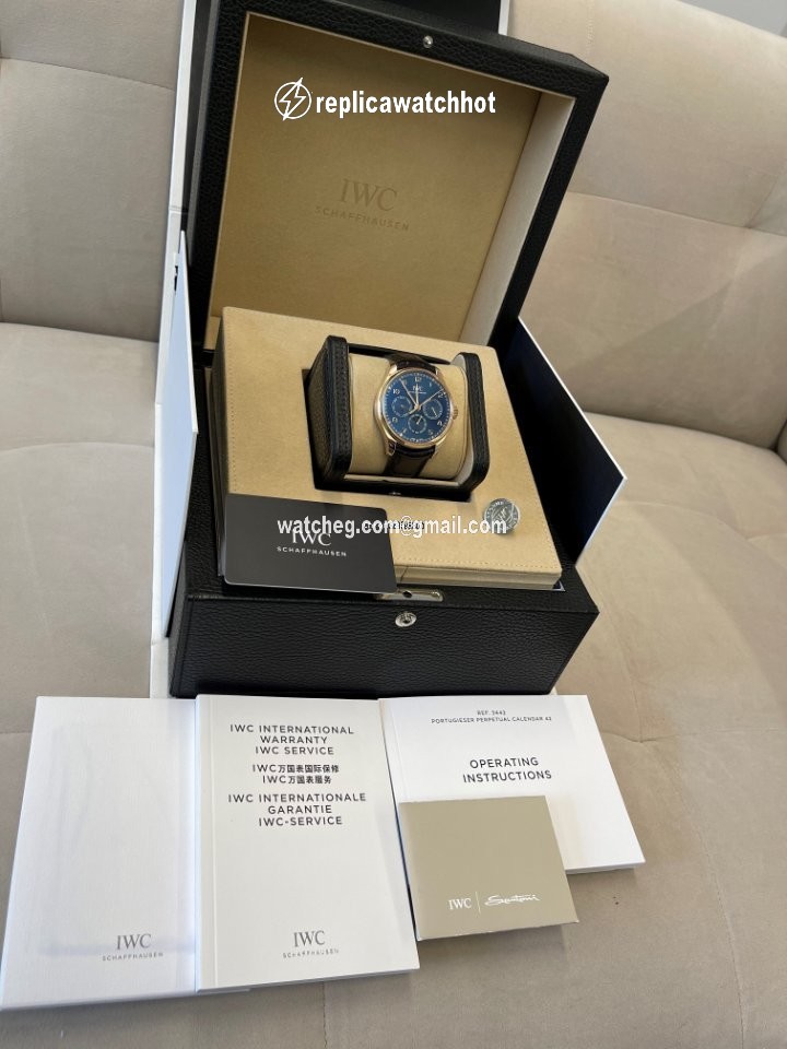 IWC Portuguese Perpetual Calendar Mens watch Unisex Automatic Rose gold IW344205 2