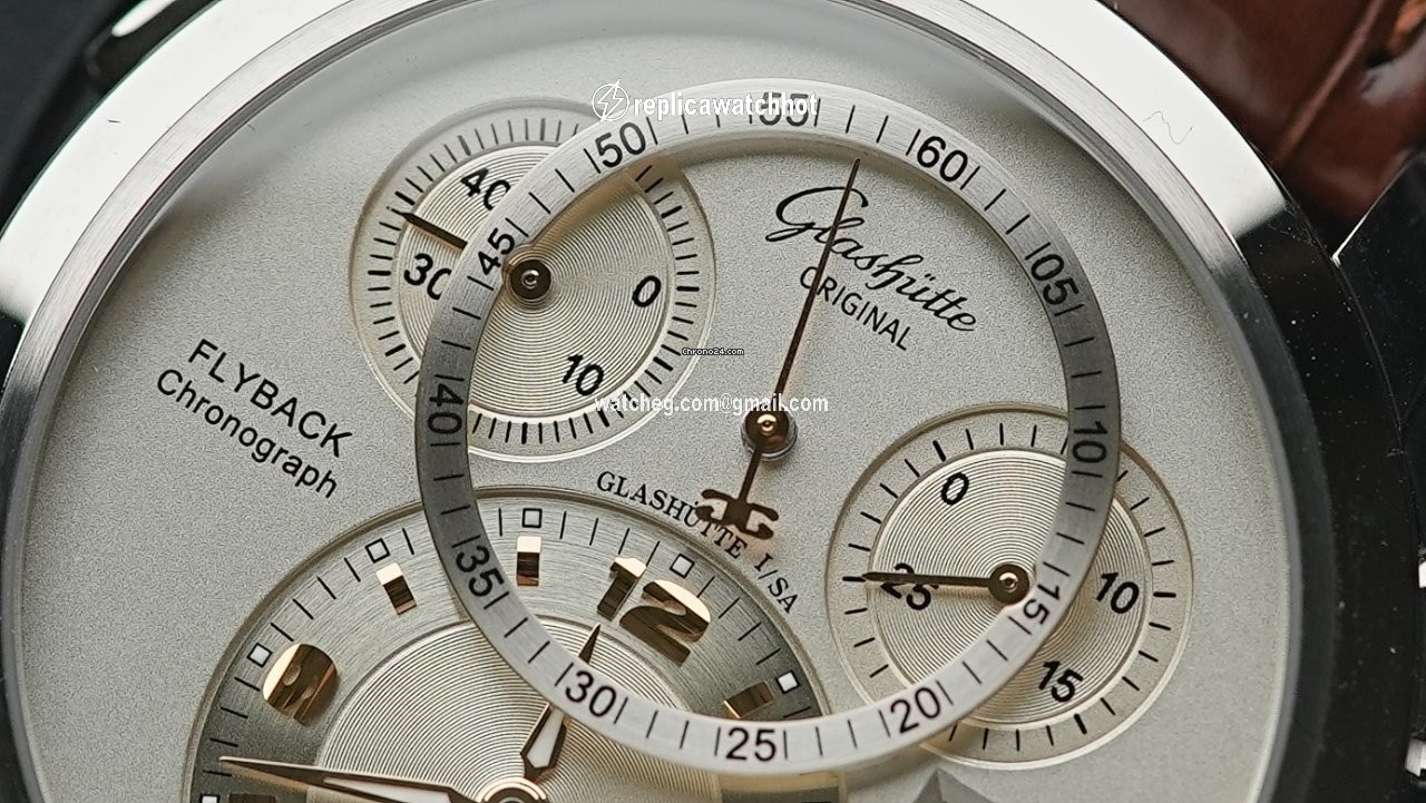 Glashtte Original PanoMaticChrono XL White gold 95-01-31-24-04 2