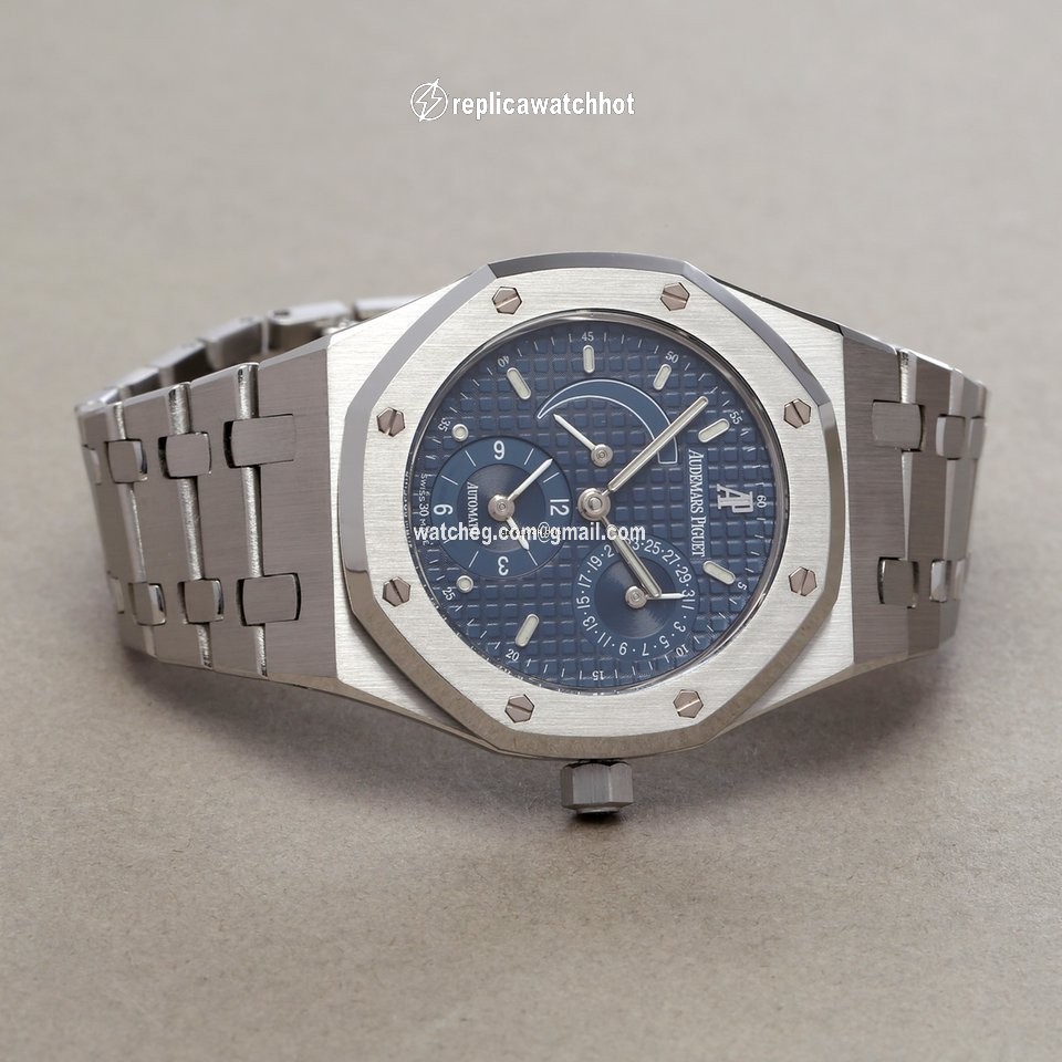 Audemars Piguet Royal Oak Dual Time Mens watch Unisex Automatic Steel 25730ST 2