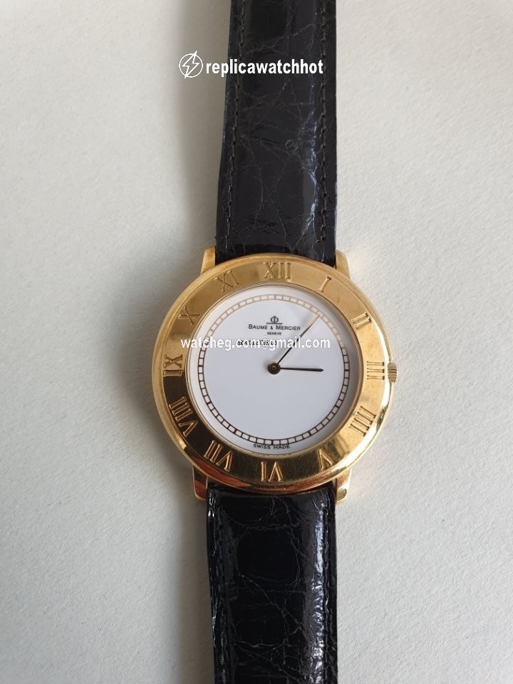 Baume & Mercier Mens watch Unisex Quartz Yellow gold M0A04950 2
