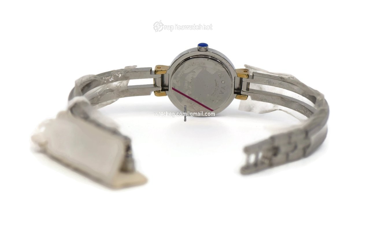 Movado Womens watch Quartz Steel 0606240 2