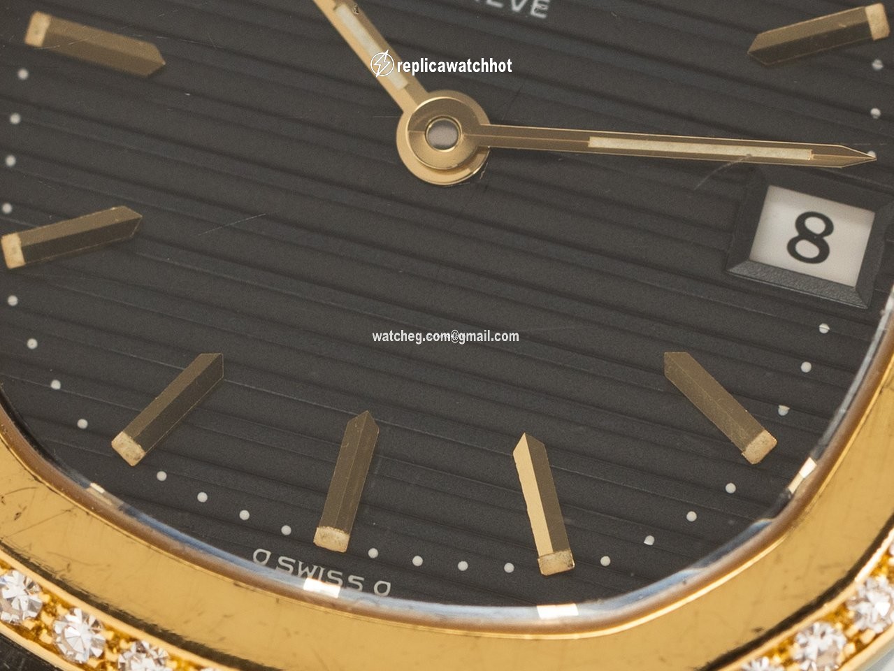 Patek Philippe Nautilus Womens watch Quartz Gold Steel 4700 52 2