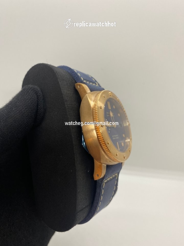 Panerai Mens watch Unisex Automatic Bronze PAM 01074 2