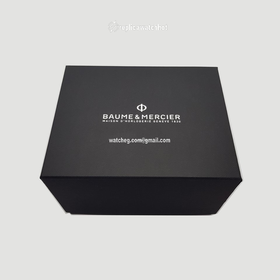 Baume & Mercier Clifton Mens watch Unisex Quartz Steel M0A10412 2