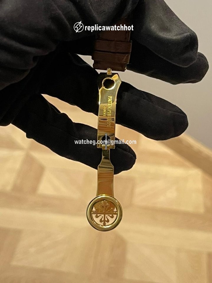 Patek Philippe Calatrava Mens watch Unisex Automatic Yellow gold 5153J-001 2