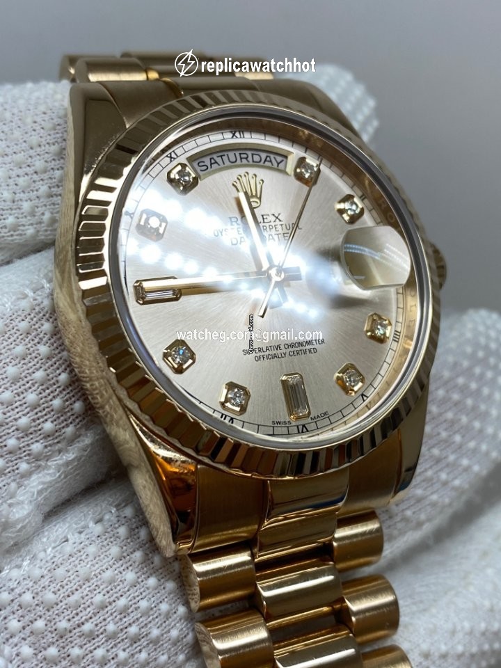 Rolex Day-Date 36 Mens watch Unisex Rose gold Automatic 118235A 2