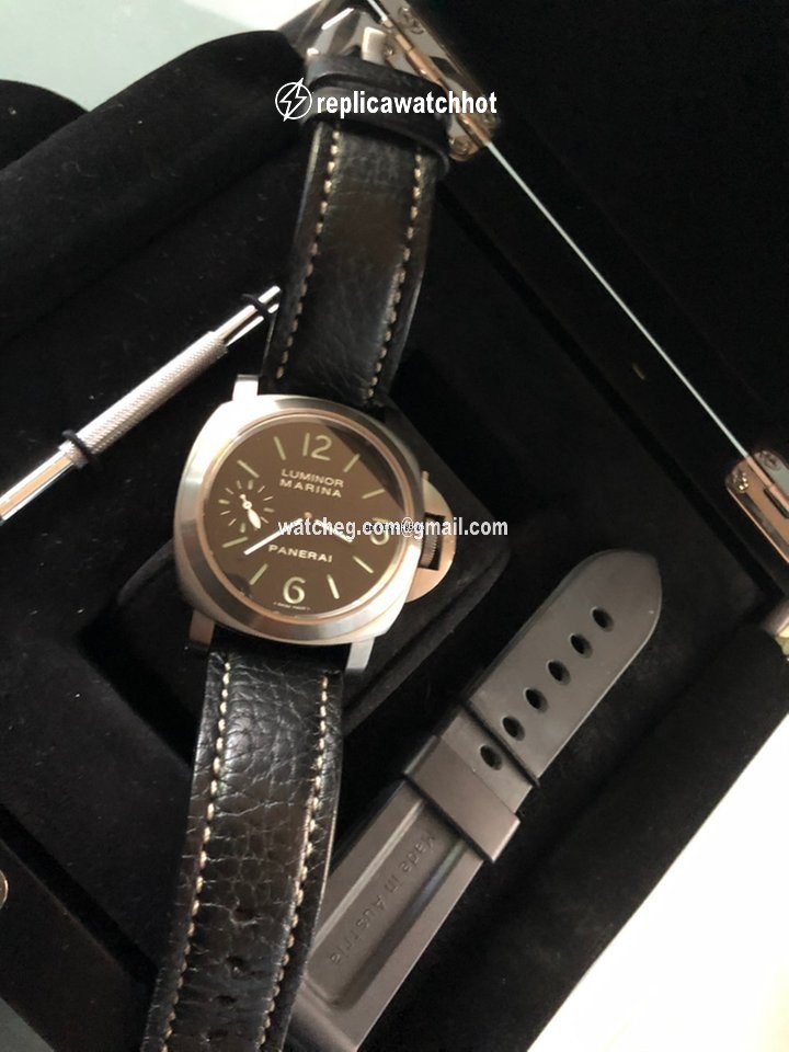 Panerai Luminor Marina Mens watch Unisex Manual winding Titanium PAM 00177 2