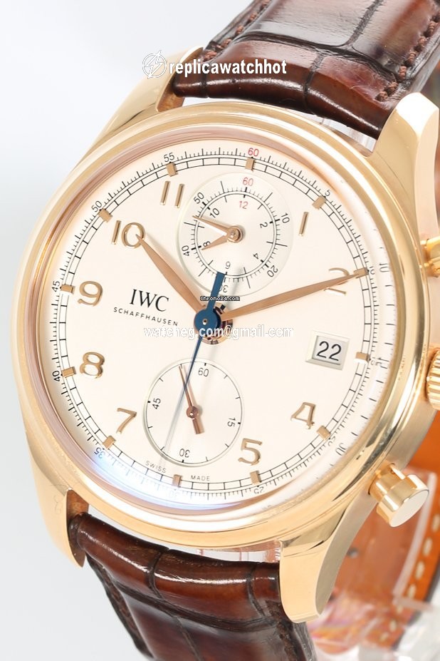 IWC Portuguese Chronograph Mens watch Unisex Automatic Rose gold IW3904202 2