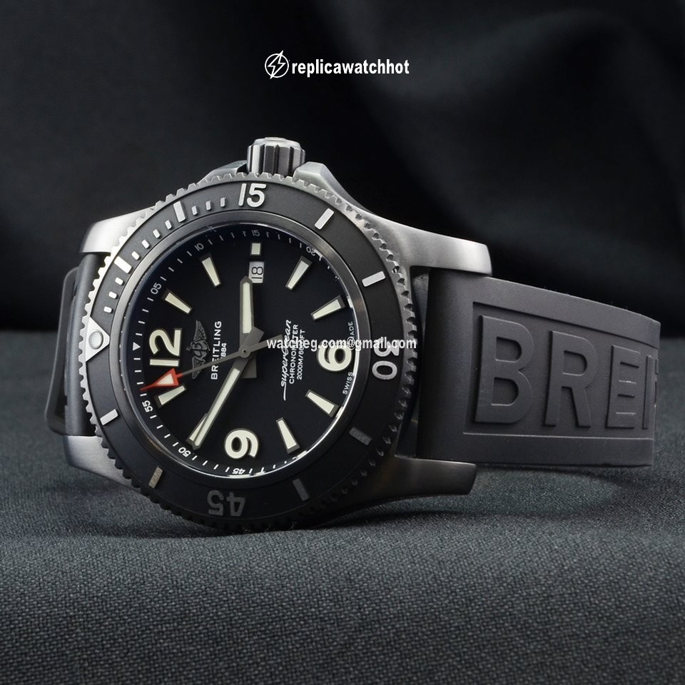 Breitling Superocean Mens watch Unisex Automatic Steel M17368B71B1S1 2
