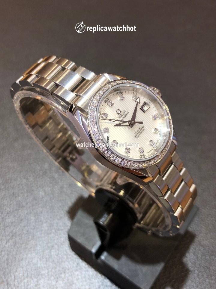 Omega Seamaster Aqua Terra Womens watch Automatic Steel 231.15.30.20.55.001 2