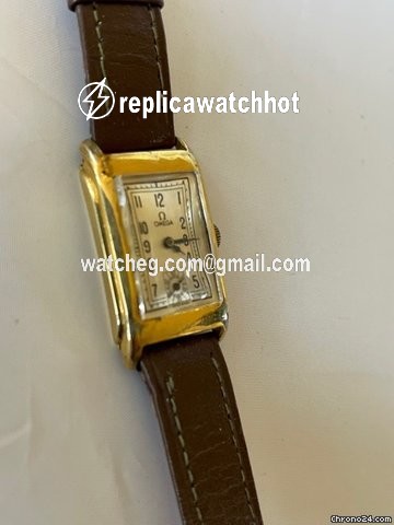 Omega Mens watch Unisex Manual winding Yellow gold Tank Rectangular 88139 2
