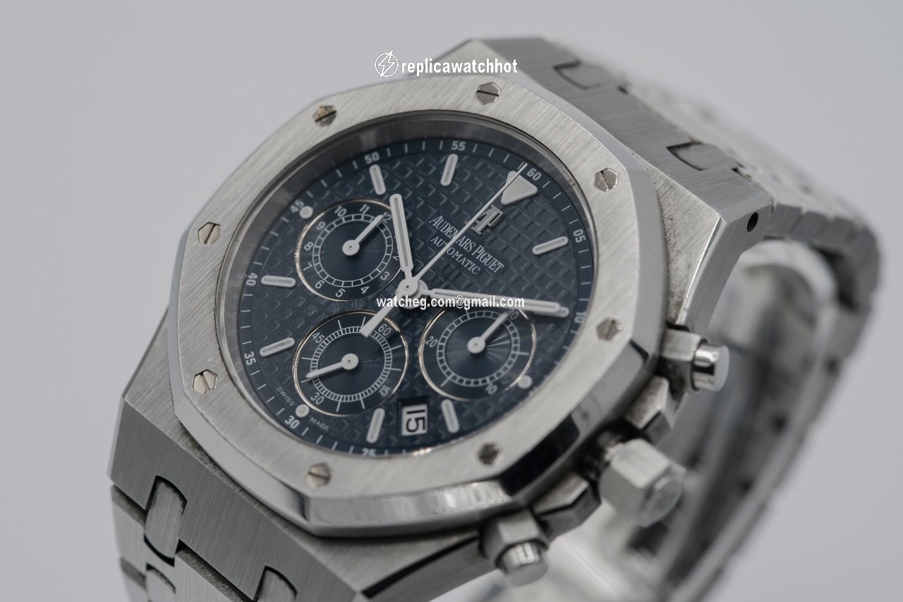 Audemars Piguet Royal Oak Chronograph Steel 26300ST.OO.1110ST.04 2