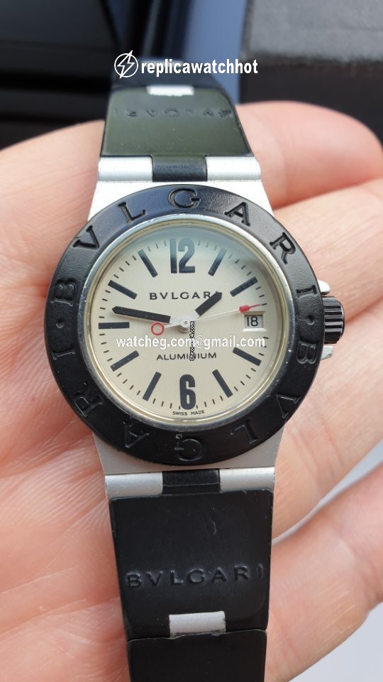 Bulgari Diagono Womens watch Quartz Aluminum AL 29 TA 2