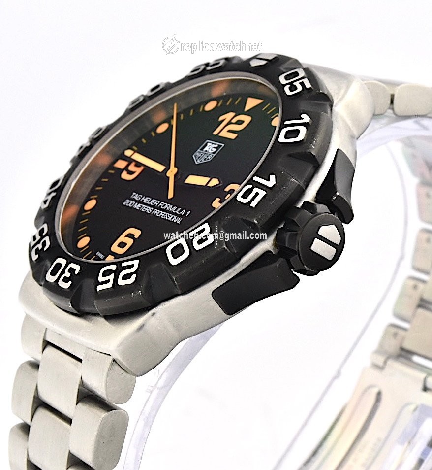 TAG Heuer Formula 1 Quartz Mens watch Unisex Quartz Steel WAH1116.FT6024 2