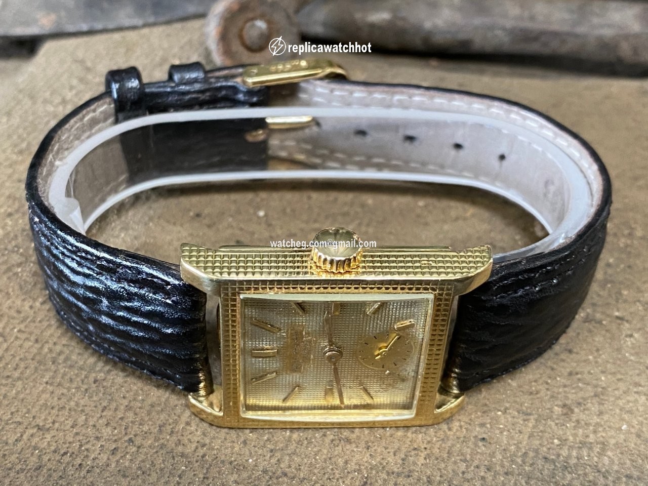 Patek Philippe Vintage Mens watch Unisex Manual winding Yellow gold 2496 2