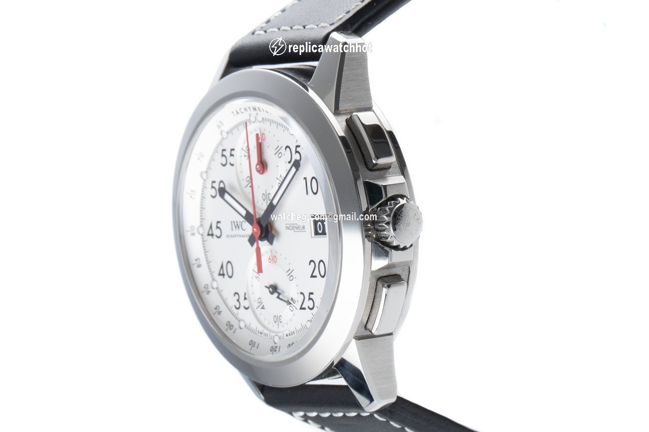 IWC Ingenieur Chronograph Mens watch Unisex Automatic Titanium IW380902 2