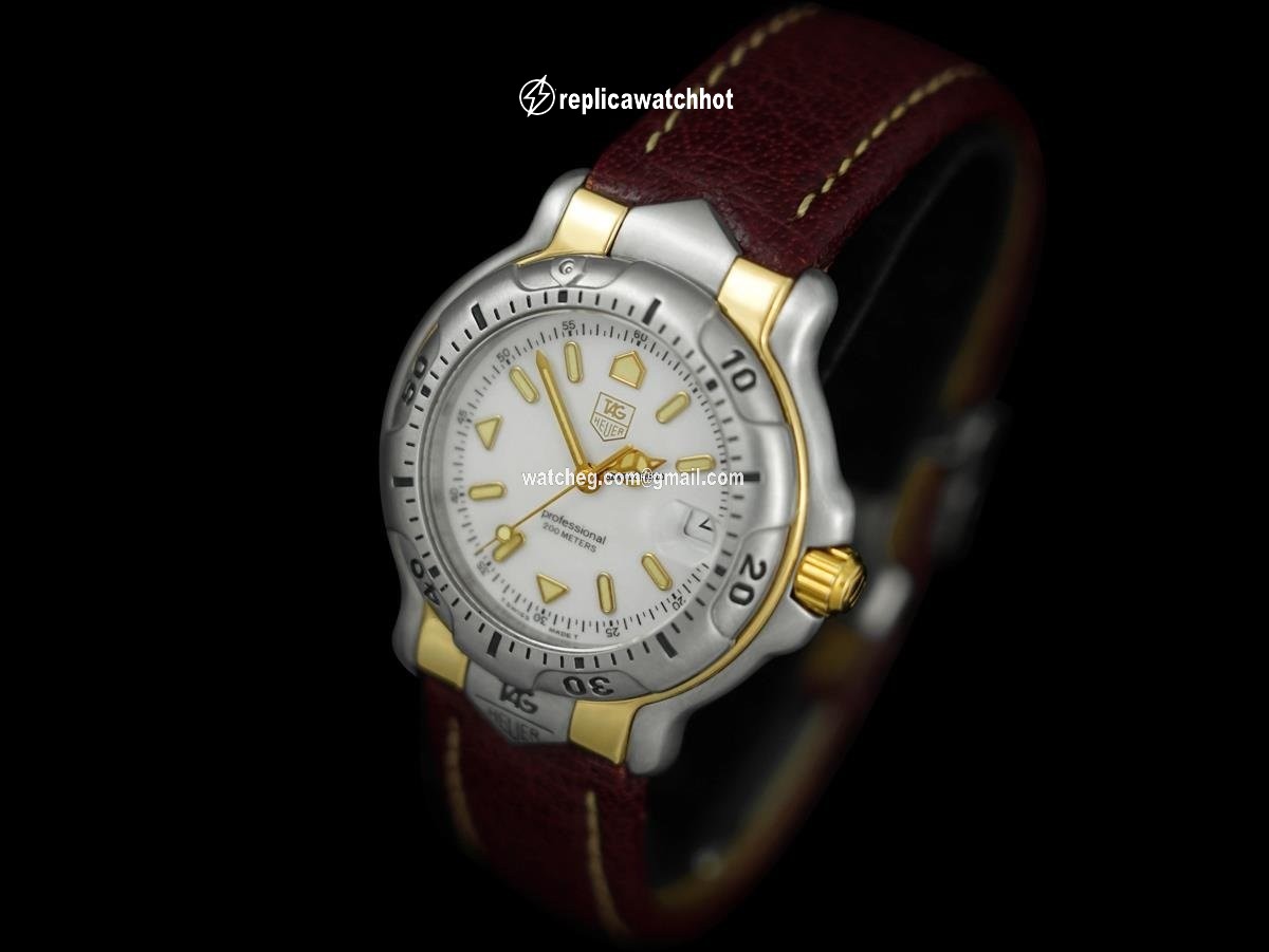 TAG Heuer 6000 Mens watch Unisex Quartz Gold Steel 8181 2