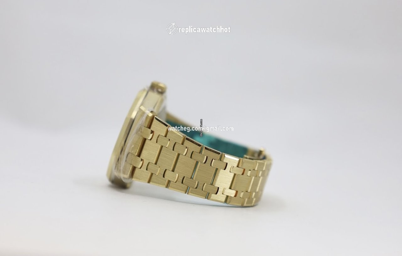 Audemars Piguet Royal Oak Selfwinding Womens watch Automatic Yellow gold 15450BA.OO.1256BA.02 2