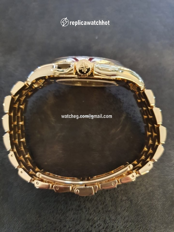 Patek Philippe World Time Mens watch Unisex Automatic Rose gold 5130 1R-011 2