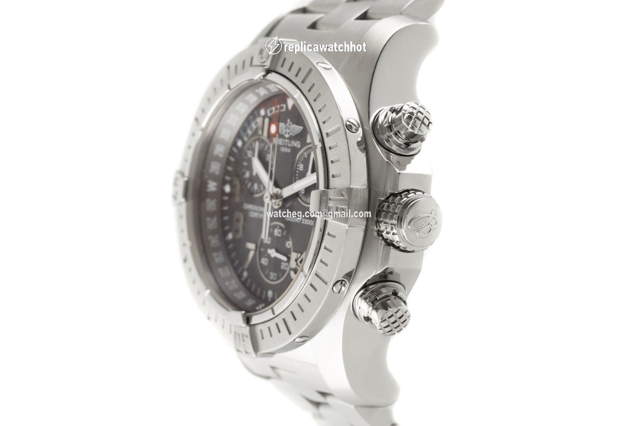 Breitling Avenger Seawolf Mens watch Unisex Quartz Steel A73390 2