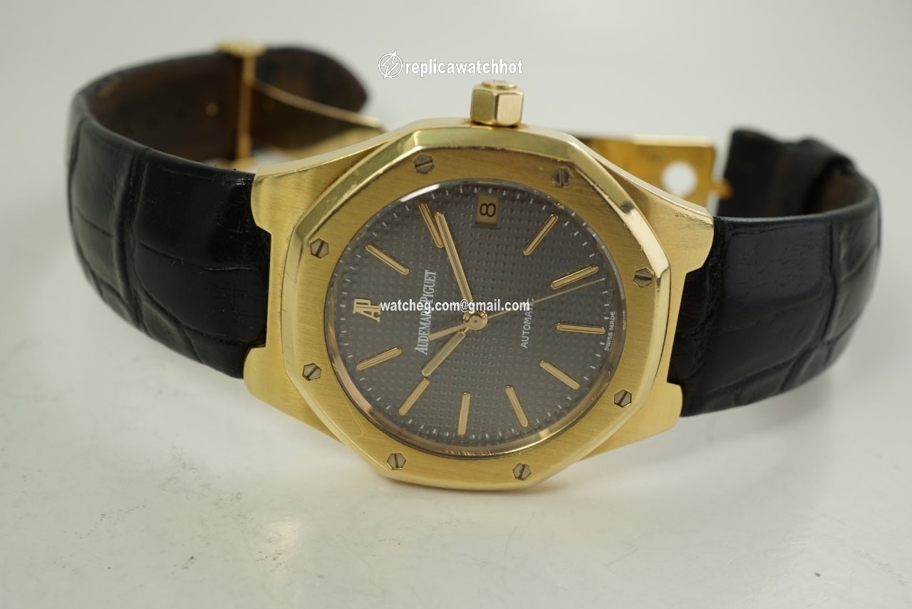 Audemars Piguet Royal Oak Mens watch Unisex Automatic Yellow gold 14800BA 2