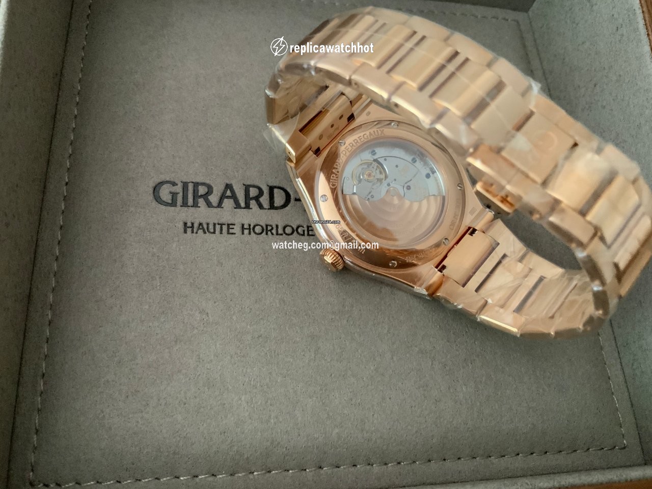 Girard Perregaux Laureato Mens watch Unisex Automatic Rose gold 81005-52-432-52A 2