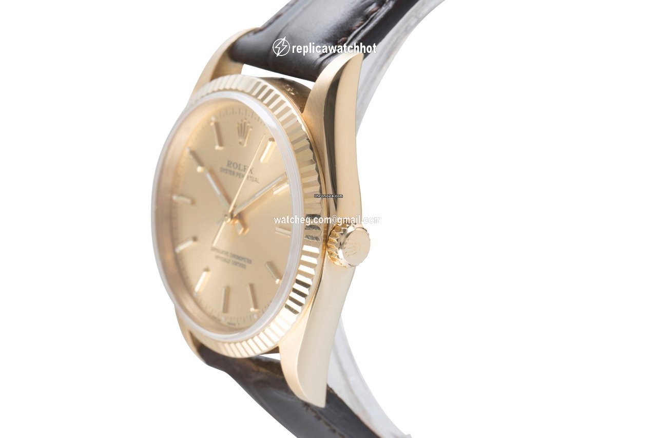 Rolex Oyster Perpetual 34 Mens watch Unisex Yellow gold Automatic 14238 2