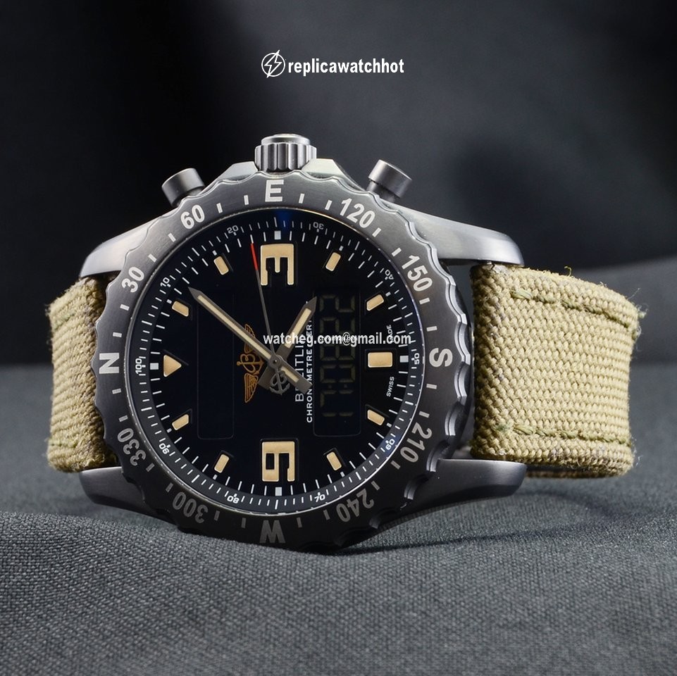 Breitling Chronospace Military Mens watch Unisex Quartz Steel M7836622 BD39 2