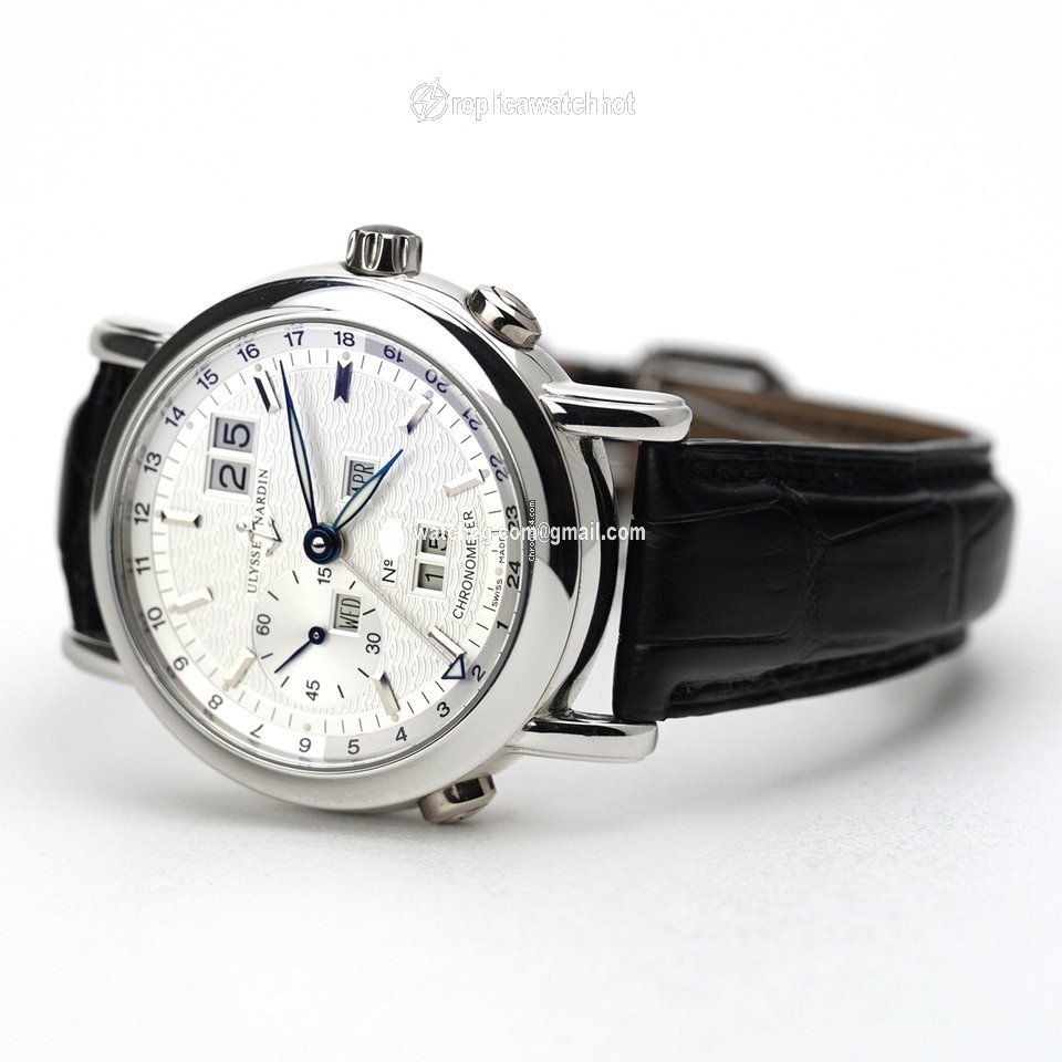 Ulysse Nardin GMT + - Perpetual Mens watch Unisex Automatic Platinum 329-80 2
