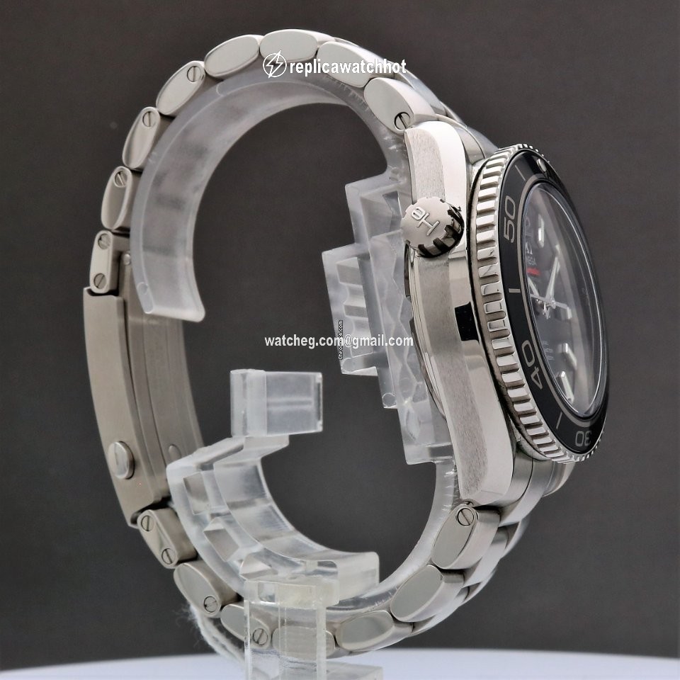 Omega Seamaster Planet Ocean Mens watch Unisex Automatic Steel 232.30.38.20.01.001 2