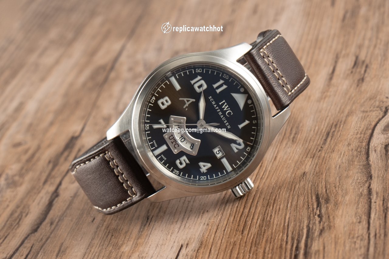 IWC Pilot Mens watch Unisex Automatic Steel 3261 2