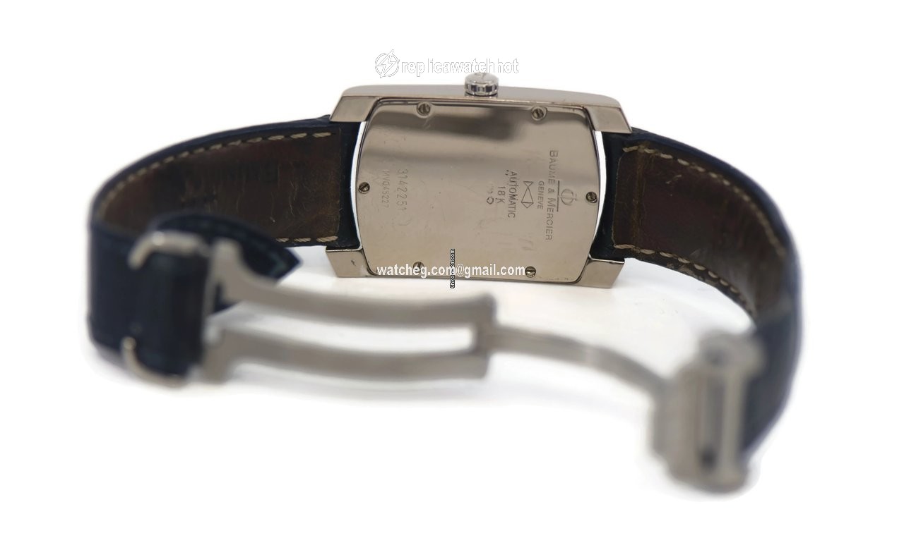 Baume & Mercier Hampton Mens watch Unisex Automatic White gold MV045227 2