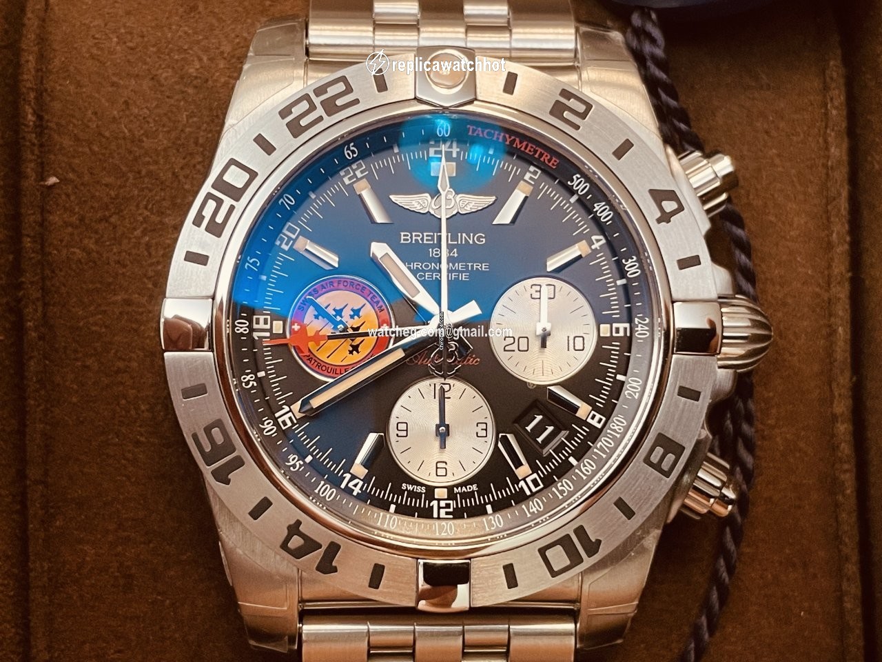 Breitling Chronomat 44 GMT Mens watch Unisex Automatic AB04203J BD29 2