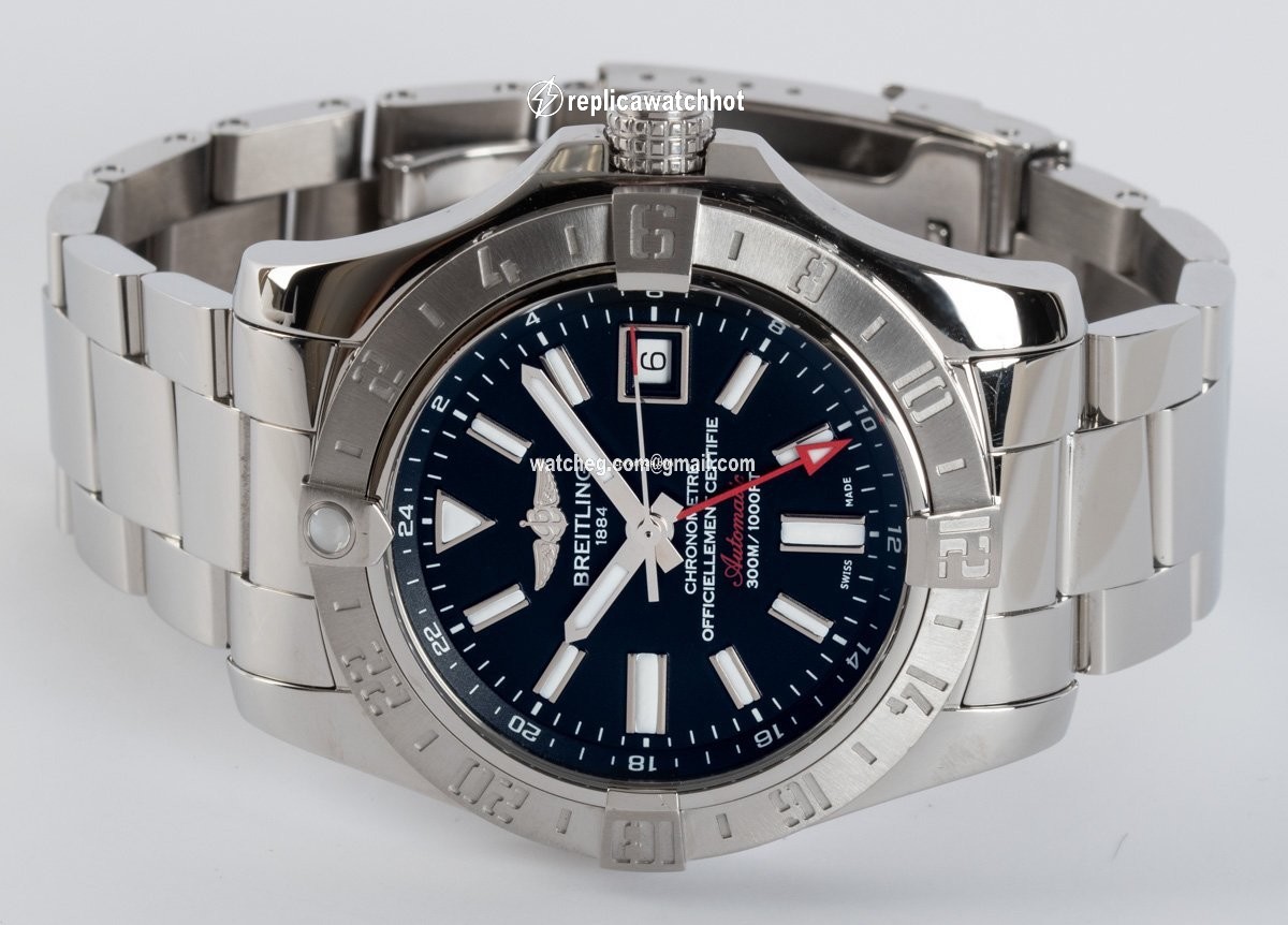Breitling Avenger II GMT Mens watch Unisex Automatic Steel A3239011 BC35 2