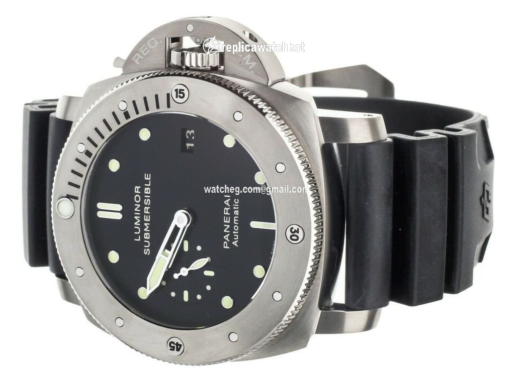 Panerai Luminor Submersible 1950 3 Days Automatic Mens watch Unisex Automatic Titanium PAM305 2
