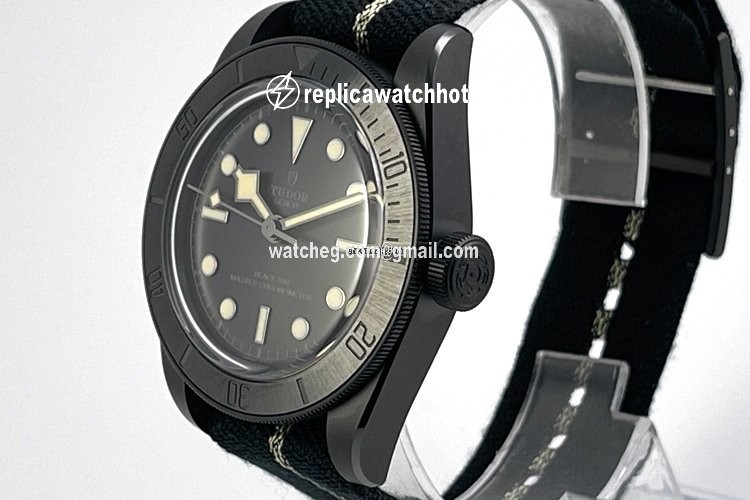 Tudor Black Bay Mens watch Unisex Automatic Ceramic M79210CNU-0001 2