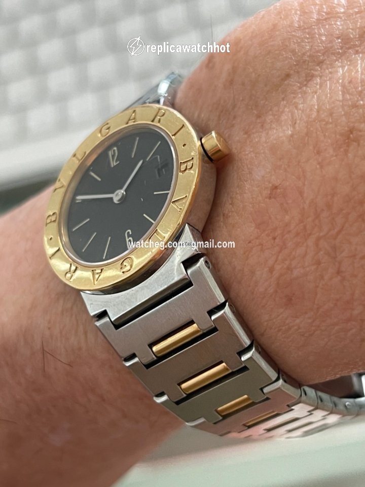 Bulgari Bulgari Womens watch Quartz Gold Steel BB26SGD 2