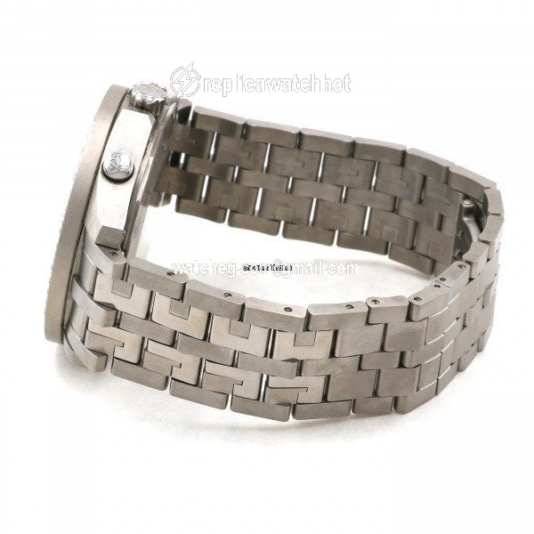 Jacob & Co. Automatic Titanium JC-82BD 2