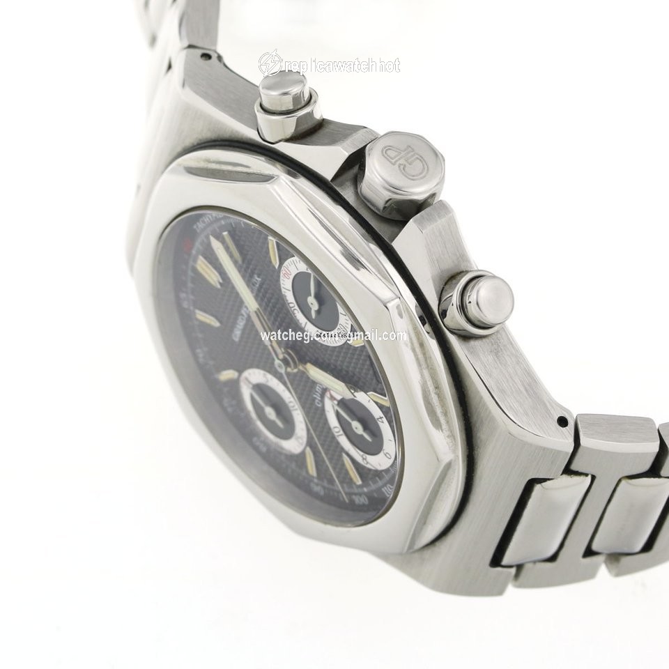 Girard Perregaux Laureato Automatic Steel 8017 2