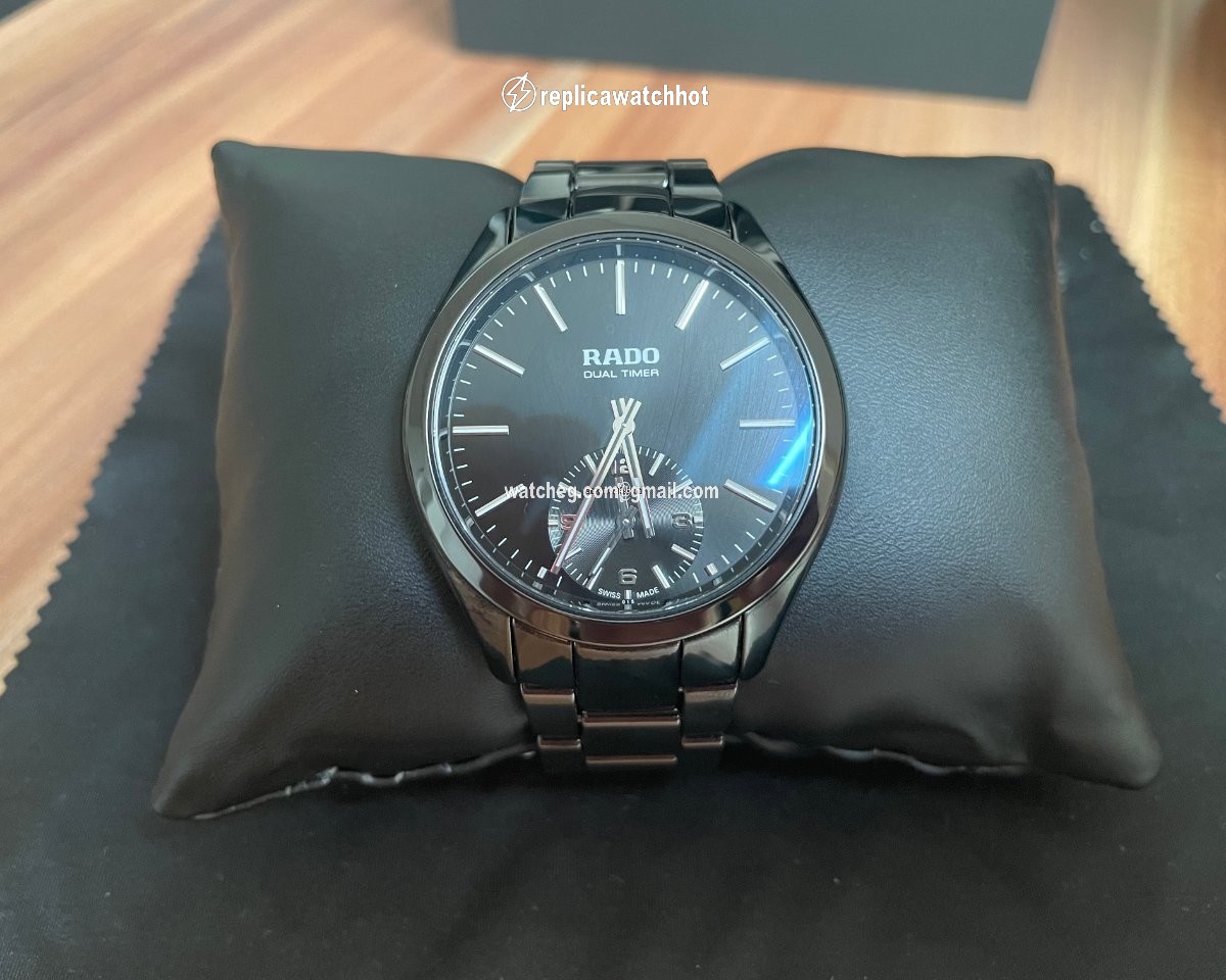 Rado HyperChrome Mens watch Unisex Quartz Ceramic R32114152 2
