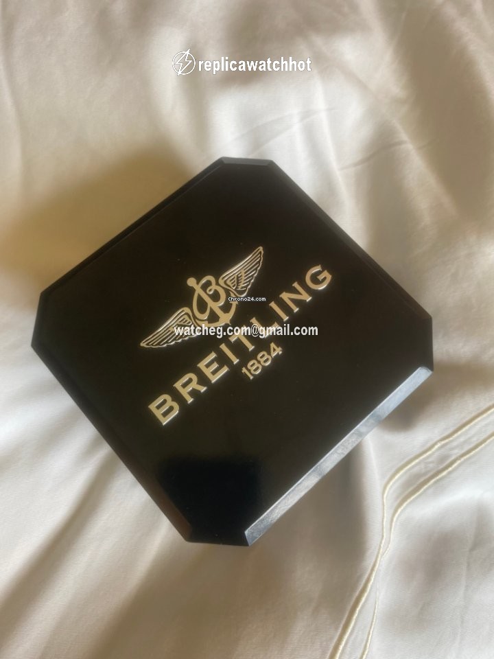 Breitling Montbrillant Olympus Mens watch Unisex Steel A1935012 G592 2