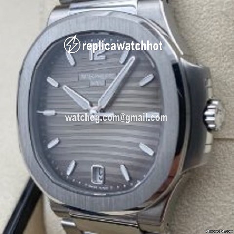 Patek Philippe Nautilus Womens watch Automatic Steel 7118 1A-011 2