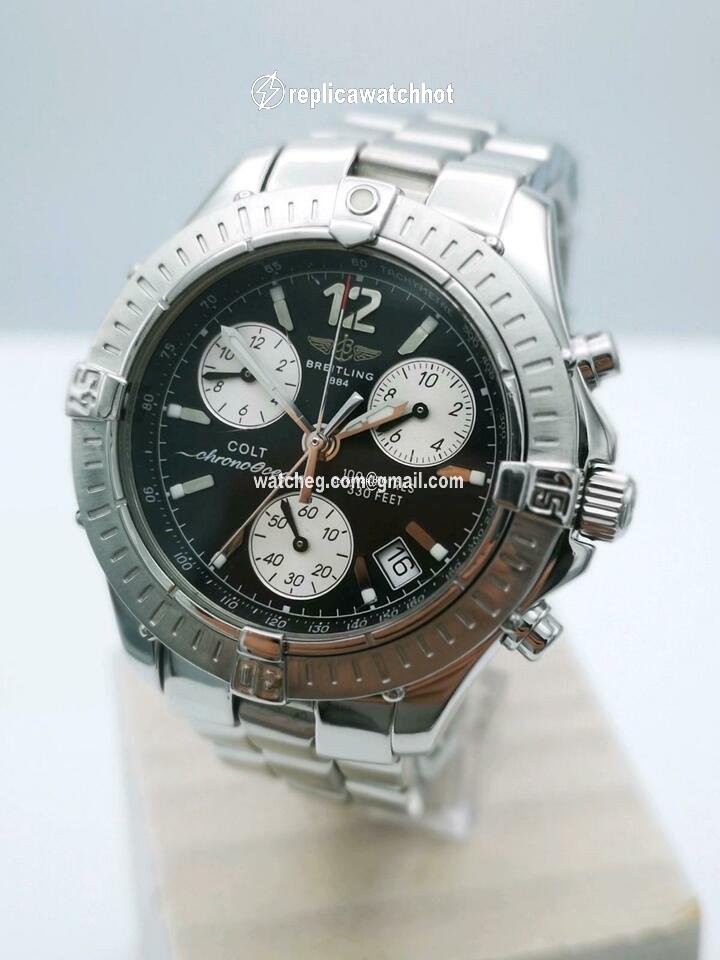 Breitling Colt Chronograph Mens watch Unisex Quartz Steel A53050 2