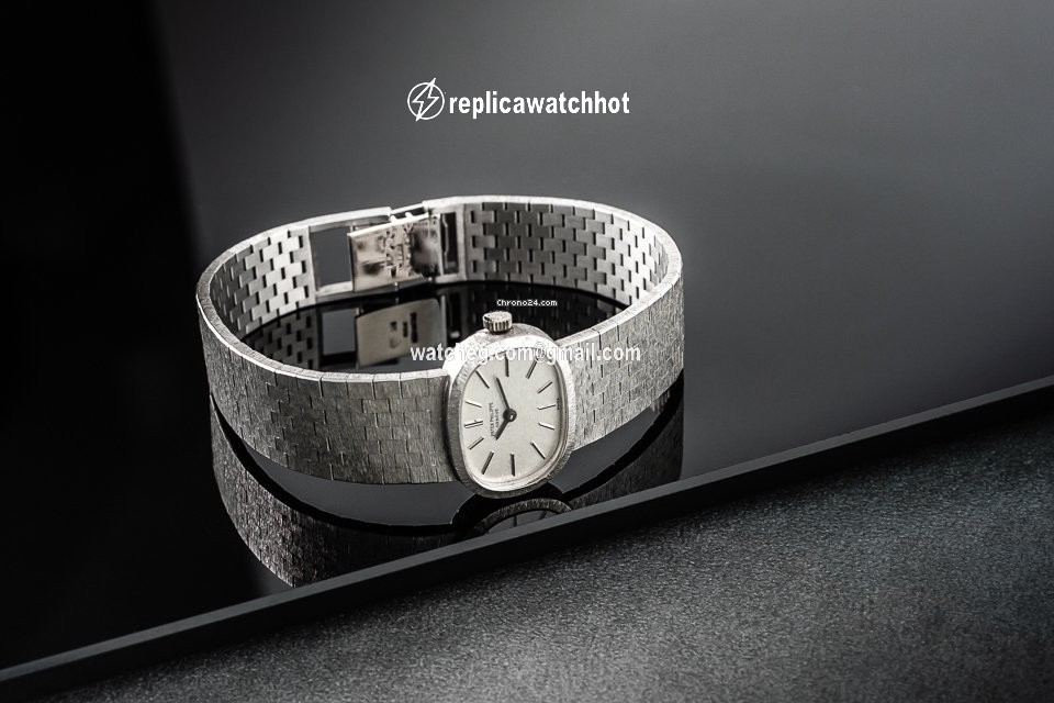 Patek Philippe Golden Ellipse Womens watch Manual winding White gold 3373 1 2