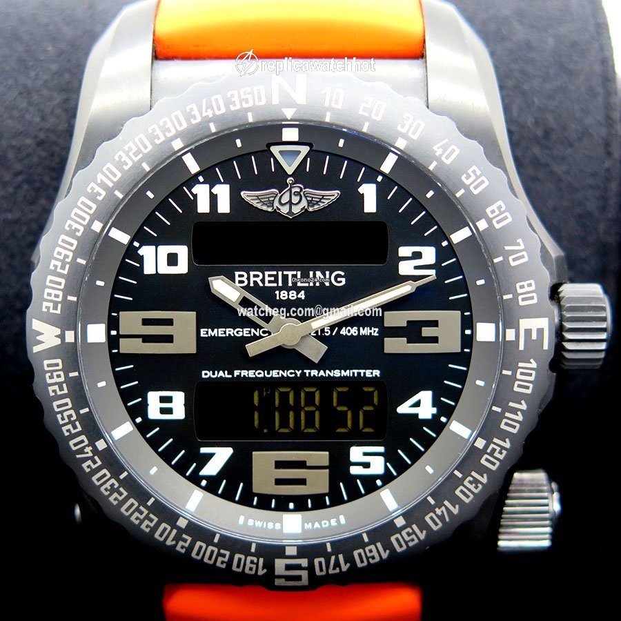 Breitling Emergency Titanium V76325 2