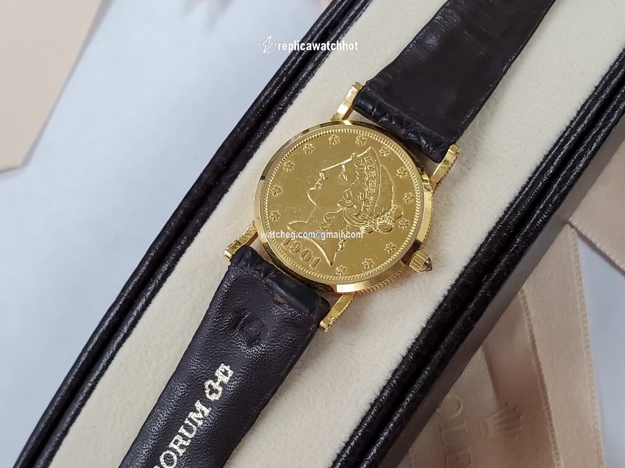 Corum Coin Watch Womens watch Manual winding Yellow gold 293.645.56 0001 MU51 2