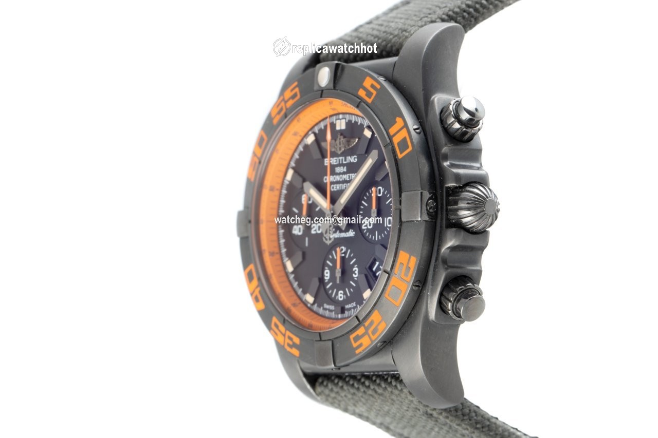 Breitling Chronomat 44 Raven Mens watch Unisex Automatic Steel MB0111 2